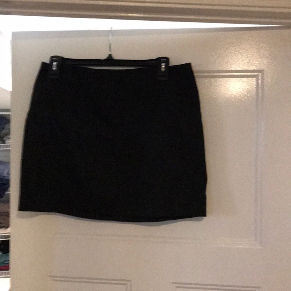 Short skirt